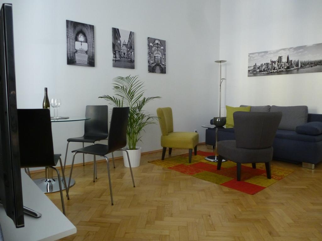 Charming Viennese Home Kültér fotó